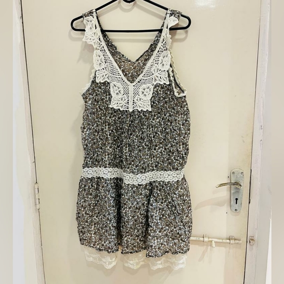 Printed bohemian lace dress - Picture 5 of 11